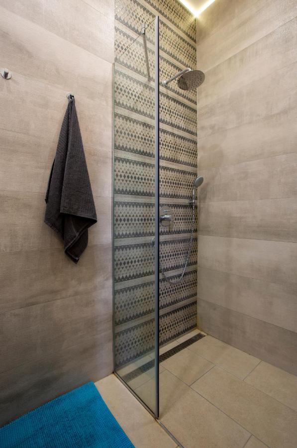 Luxury Quentin Apartment 3 Bedrm, 2 Bathrm Budapest Exterior foto