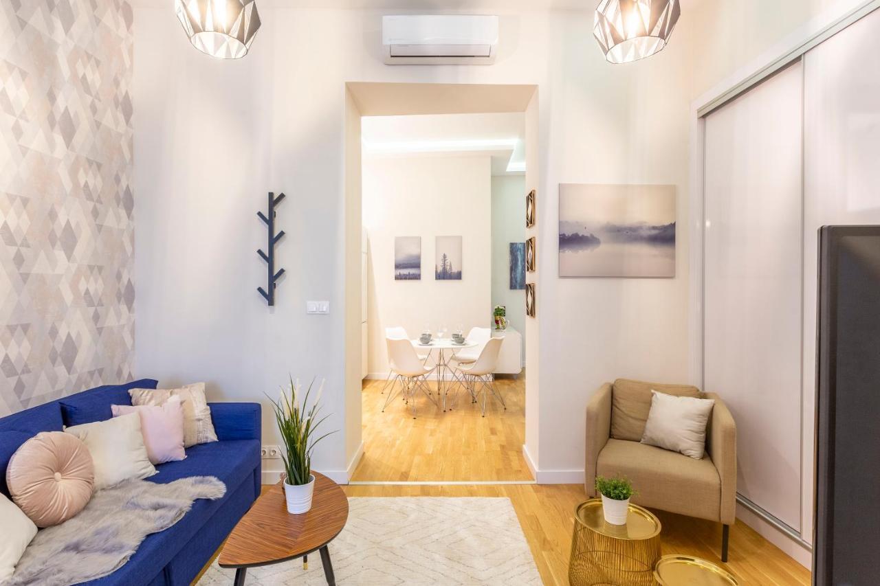 Luxury Quentin Apartment 3 Bedrm, 2 Bathrm Budapest Exterior foto