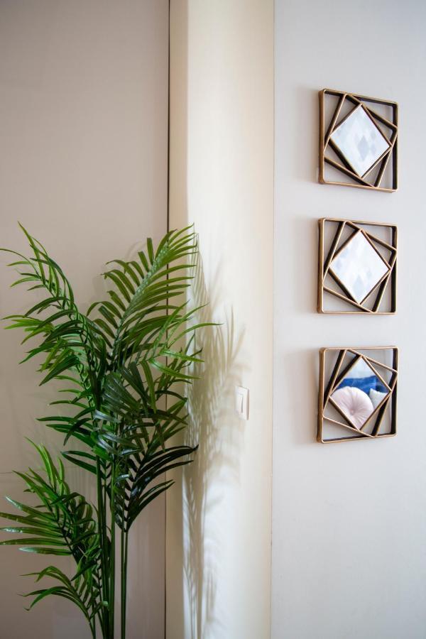 Luxury Quentin Apartment 3 Bedrm, 2 Bathrm Budapest Exterior foto
