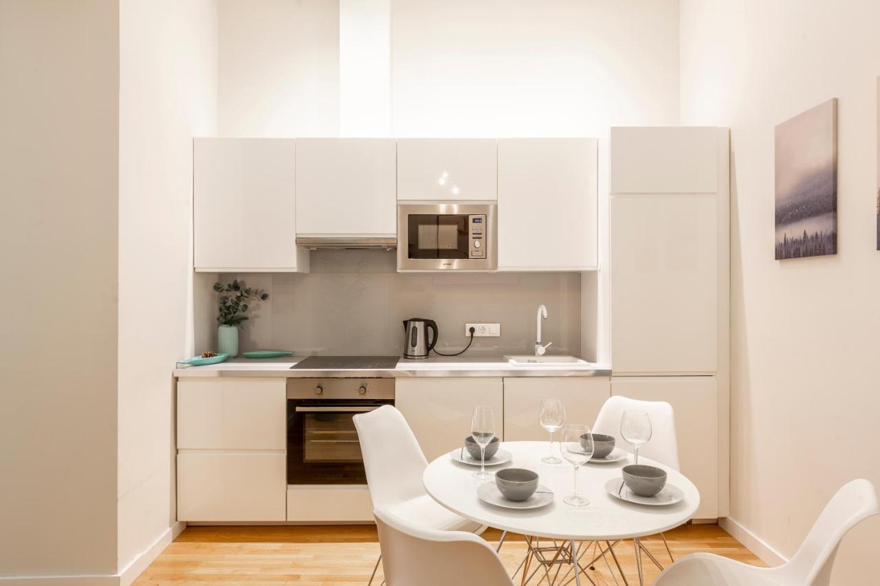 Luxury Quentin Apartment 3 Bedrm, 2 Bathrm Budapest Exterior foto