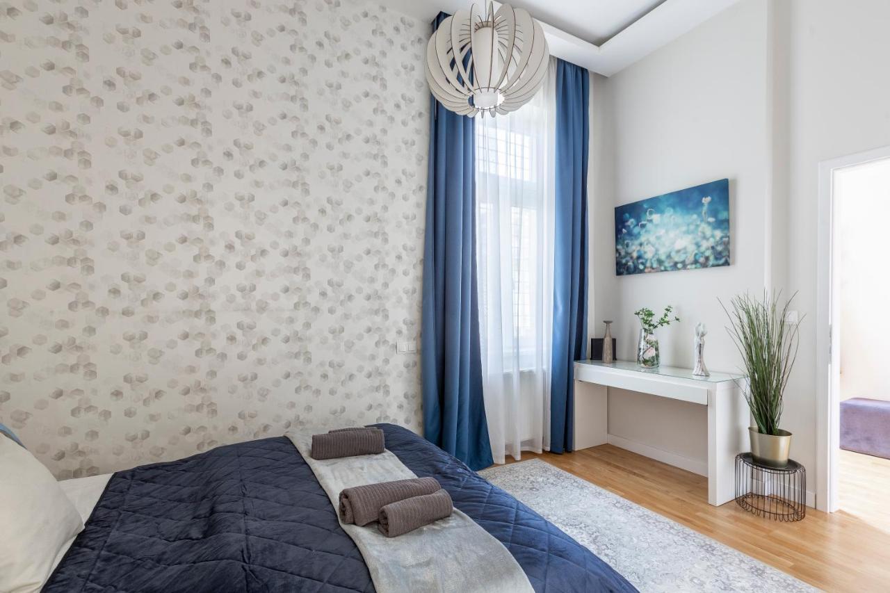 Luxury Quentin Apartment 3 Bedrm, 2 Bathrm Budapest Exterior foto
