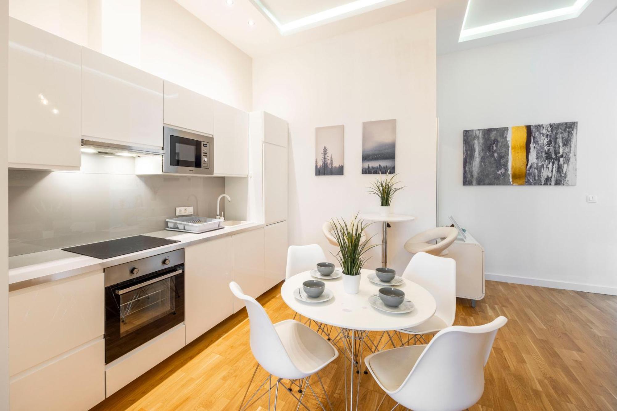Luxury Quentin Apartment 3 Bedrm, 2 Bathrm Budapest Exterior foto